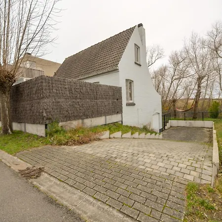 Near Belgian Coast With Garden, Cleaning Included Дом отдыха *