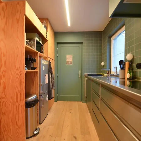 Quaint With Enclosed Garden, Cleaning Included Oostduinkerke