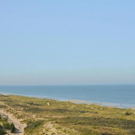 Дом отдыха Near Belgian Coast With Garden, Cleaning Included *